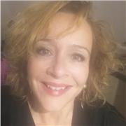 Profesora nativa de francés da clases de conversación a adultos